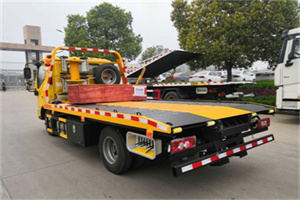 岳麓区道路救援拖车报价