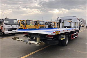 岳麓区汽车救援补胎